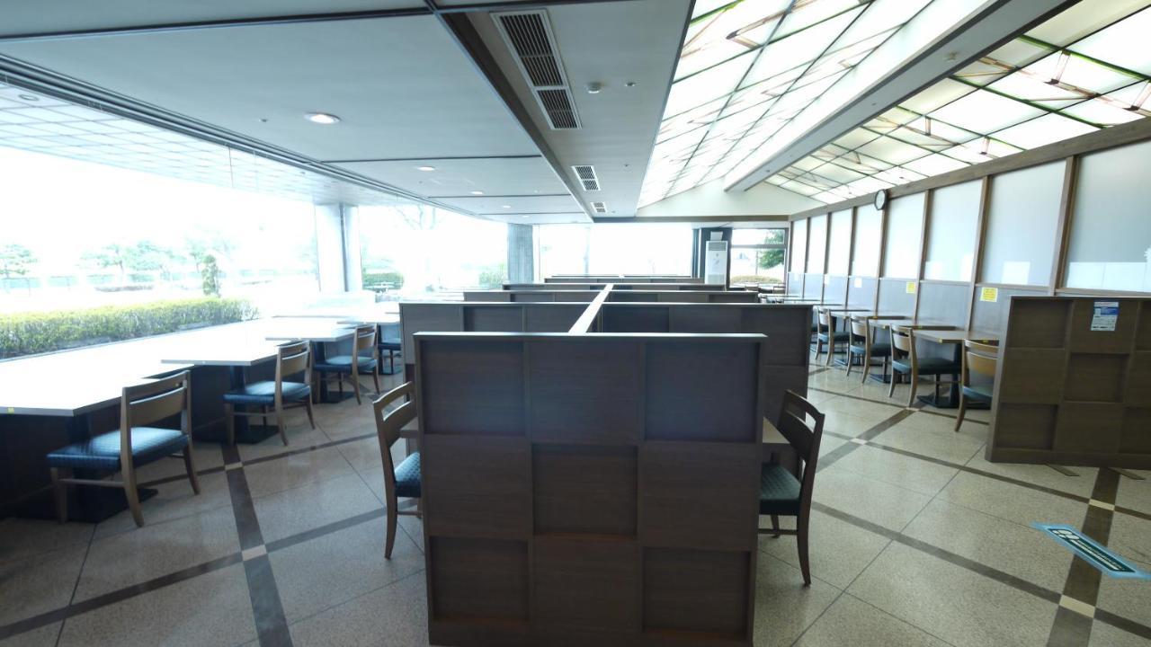 루트 인 그란티아 고마쓰 공항 호텔 외부 사진